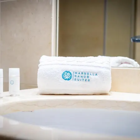 Marbella Banus Suites - Jardines Del Principe - Golden Mile - Luxury Residence - Premium 3Br - 3Ba - Spacious Outdoor Terrace - S Pool - Gym - Premium Finishes - Prime Golden Mile Location - Ideal For Families
