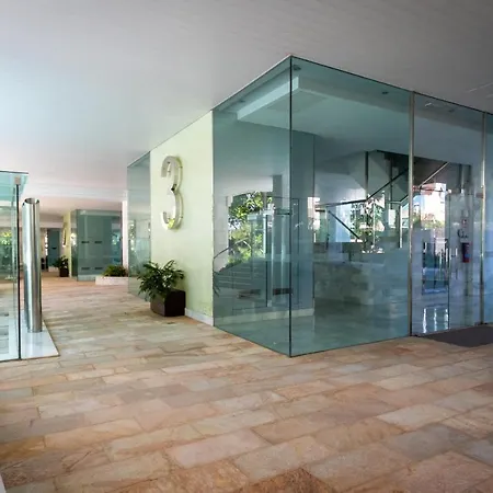 Marbella Banus Suites - Jardines Del Principe - Golden Mile - Luxury Residence - Premium 3Br - 3Ba - Spacious Outdoor Terrace - S Pool - Gym - Premium Finishes - Prime Golden Mile Location - Ideal For Families *