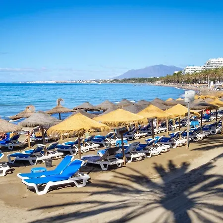 Marbella Banus Suites - Jardines Del Principe - Golden Mile - Luxury Residence - Premium 3Br - 3Ba - Spacious Outdoor Terrace - S Pool - Gym - Premium Finishes - Prime Golden Mile Location - Ideal For Families *