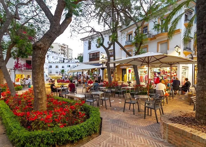 Banus - Jardines Del Principe Golden Mile * Марбелья